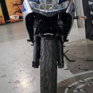 2025 Suzuki GSX 250F image 2